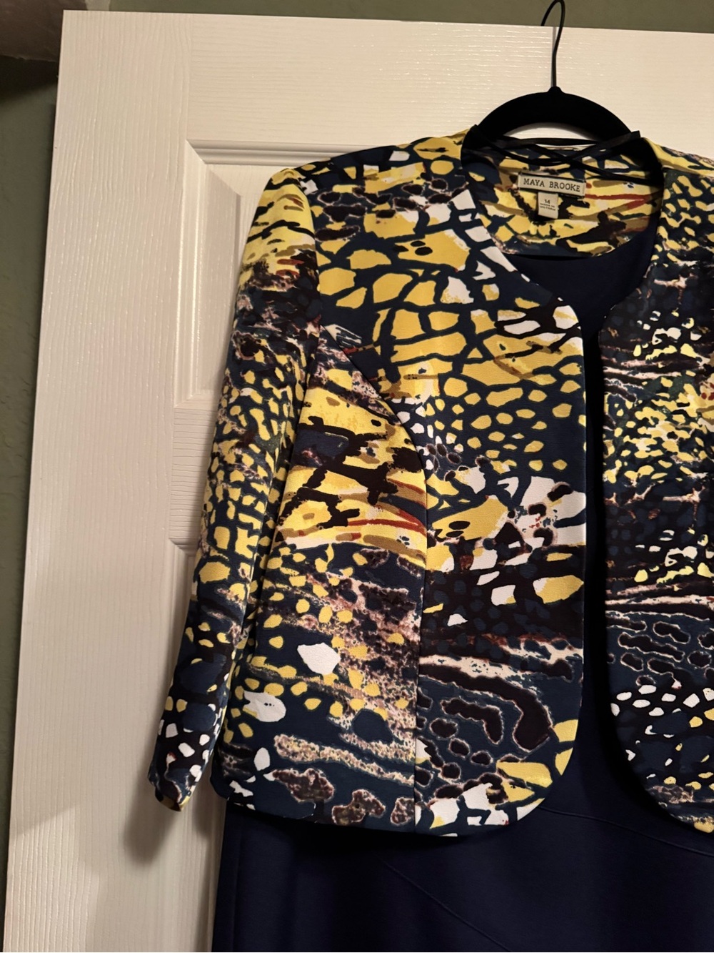 Maya Brooke 2pc Sz 14 Yellow & Navy Printed Jacket with Navy Sheath dress Set - Picture 4 of 13